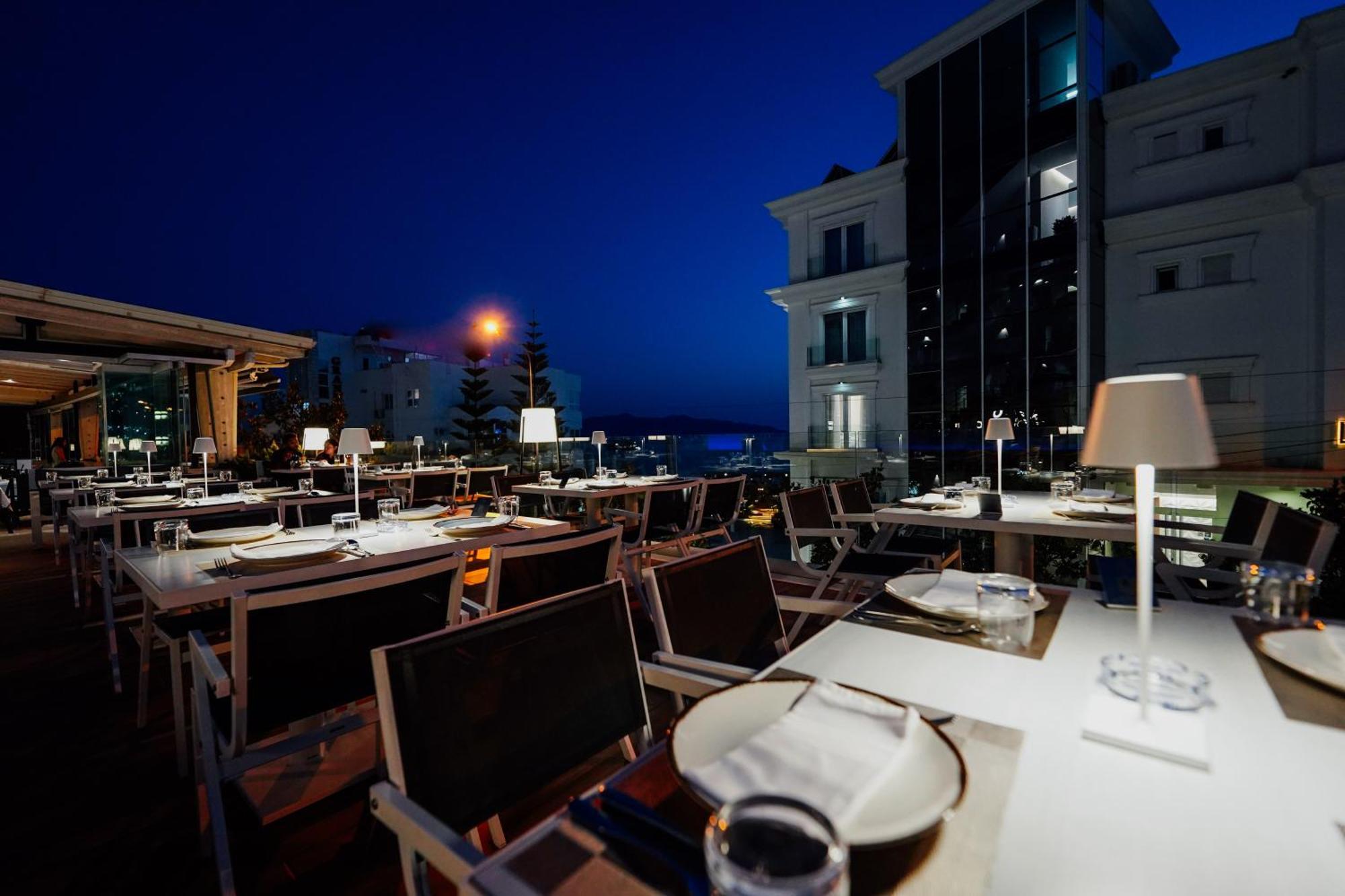 Agimi Hotel 4*