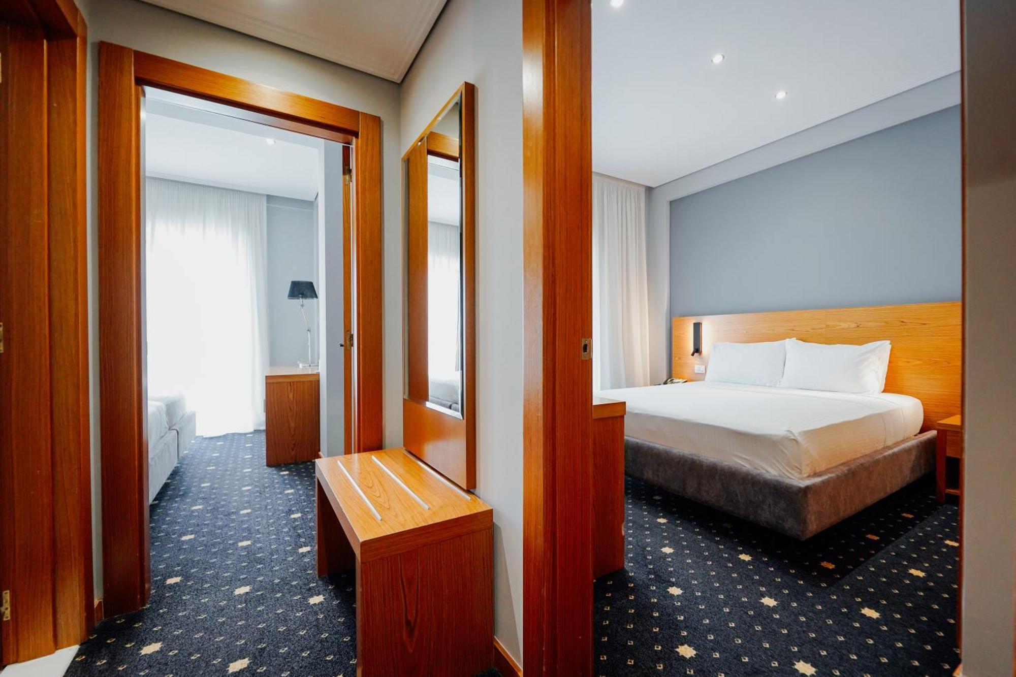 Hotel Agimi 4*